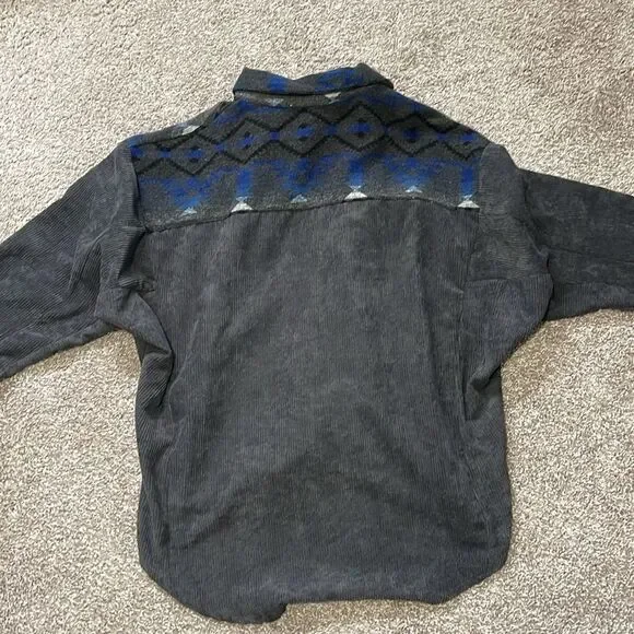 NWOT flannel - Picture 3 of 7